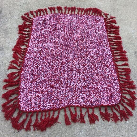 Crochet Fringe Blanket Throw 44” X 62” Good Condition - Picture 2 of 4